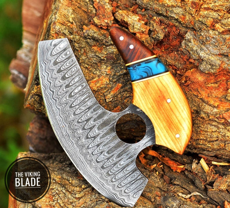 Artisan forged Ulu knife featuring cocobolo and olive wood resin handle design
