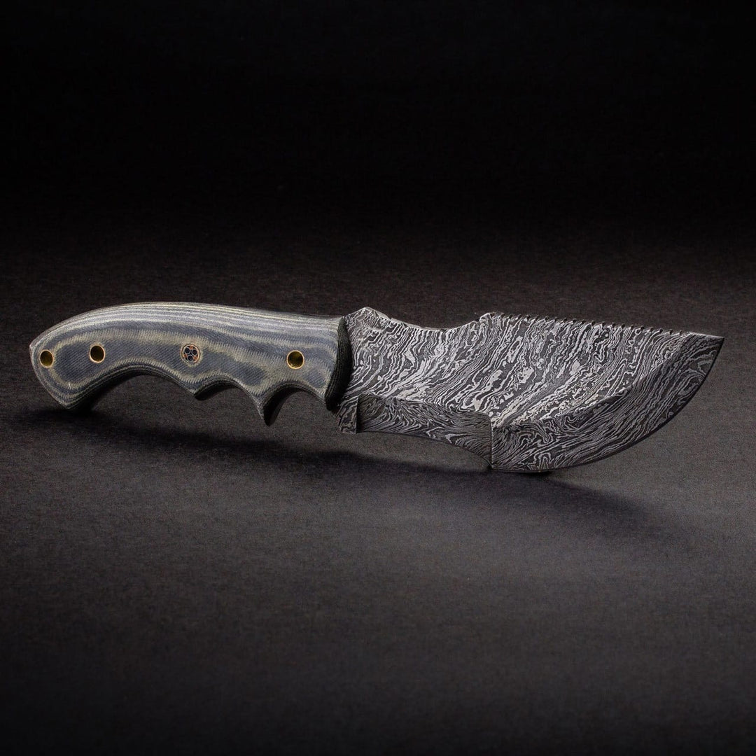 Handmade Raindrop Damascus Steel Tracker Knife With Leather Sheath