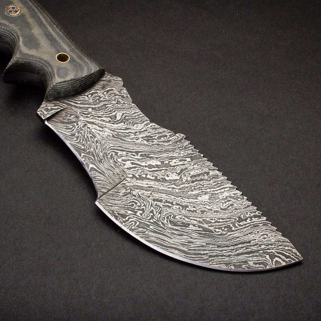 Handmade Raindrop Damascus Steel Tracker Knife With Leather Sheath