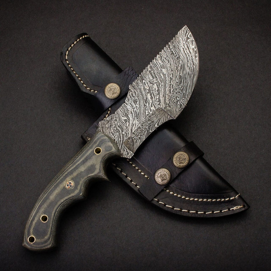 Handmade Raindrop Damascus Steel Tracker Knife With Leather Sheath