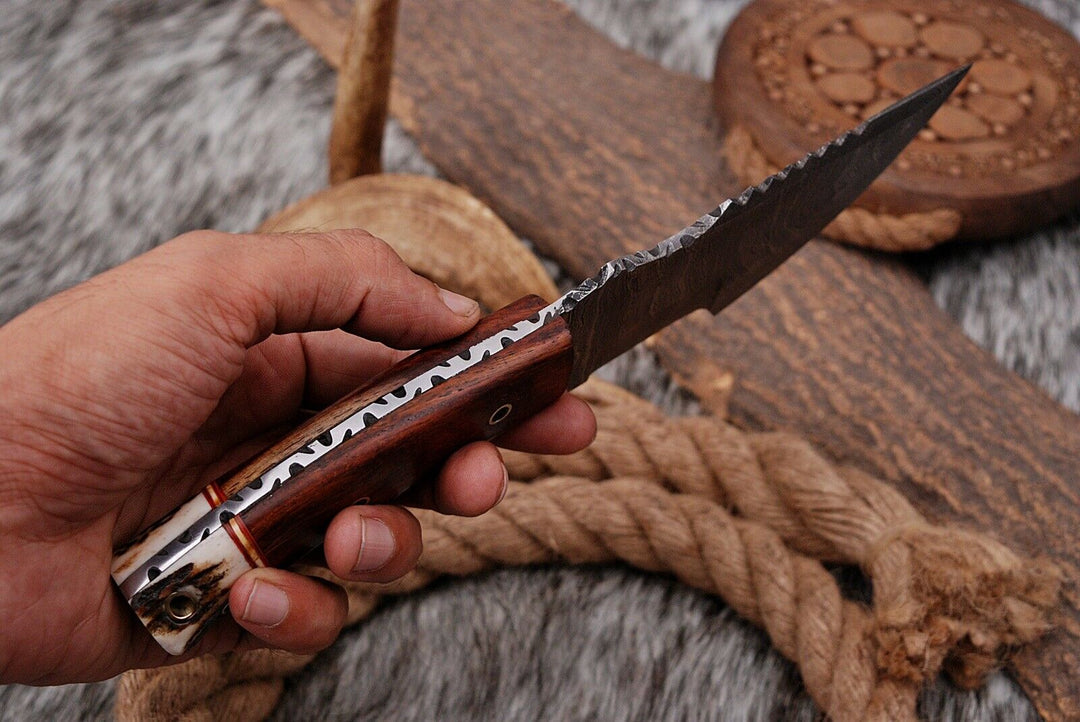 CUSTOM HAND FORGED DAMASCUS STEEL KNIFE TRACKER KNIFE