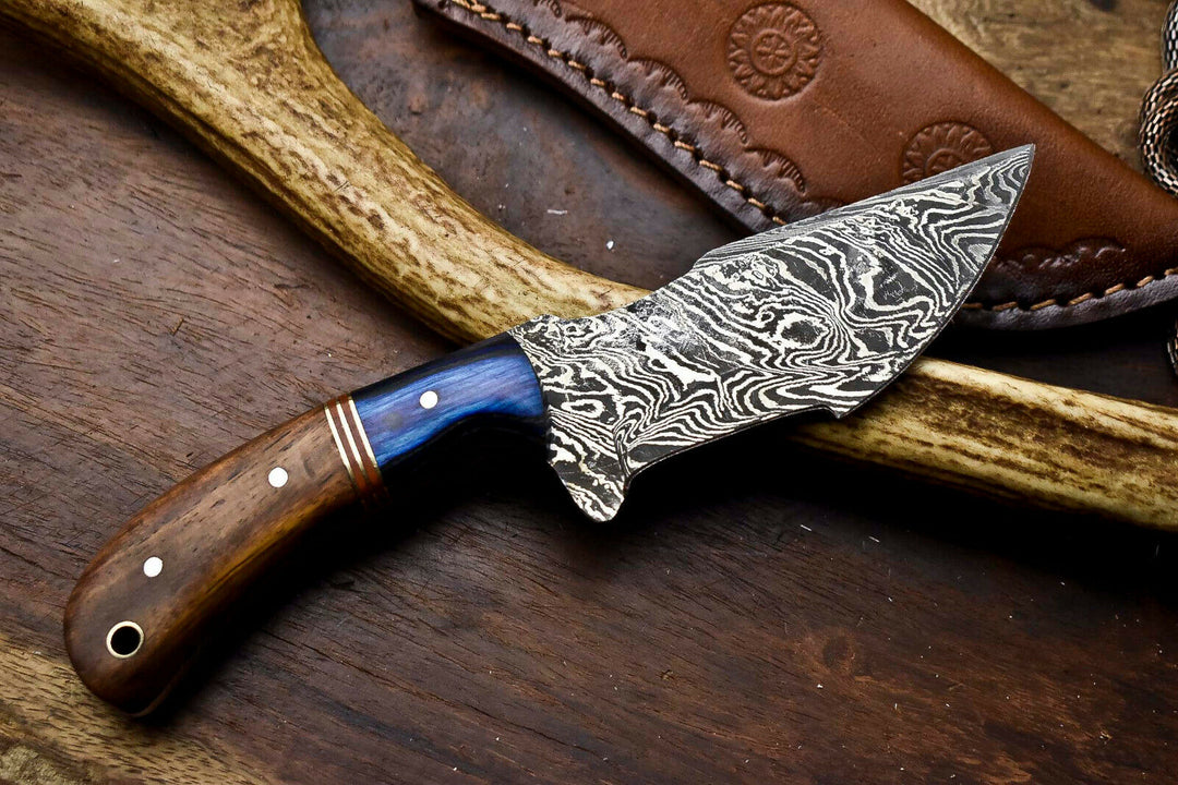 Custom Handmade Damascus Hunting Tracker knife wood handle