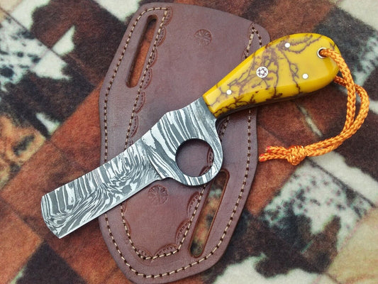 Handmade Cowboy Knife 8" Damascus Fixed Blade Bull Cutter Pancake Leather Sheath