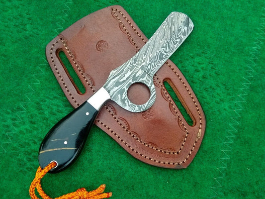 8" Handmade Cowboy Knife Forged Damascus Bull Cutter with Leather Sheath Outdoor