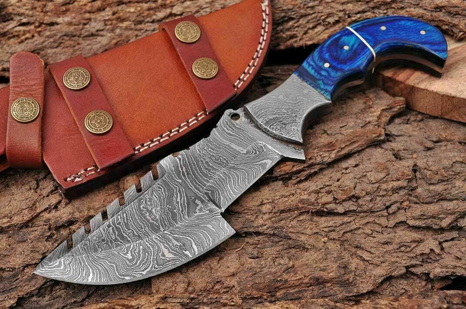 Handmade Damascus Steel Tracker Hunting Knife "Bone handle